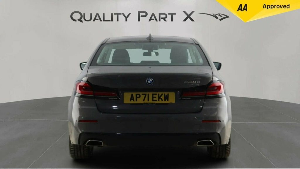 BMW 5 Series Saloon Grey #6