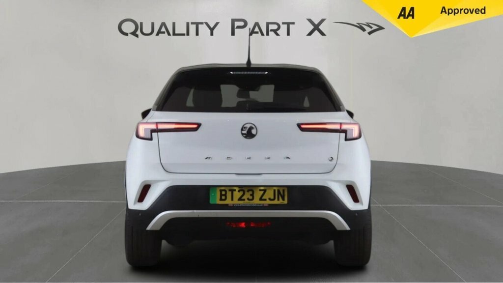 Vauxhall Mokka-e Suv BT23ZJN White #6