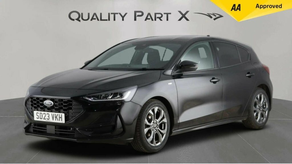 Ford Focus Hatchback SD23VKH Black #3
