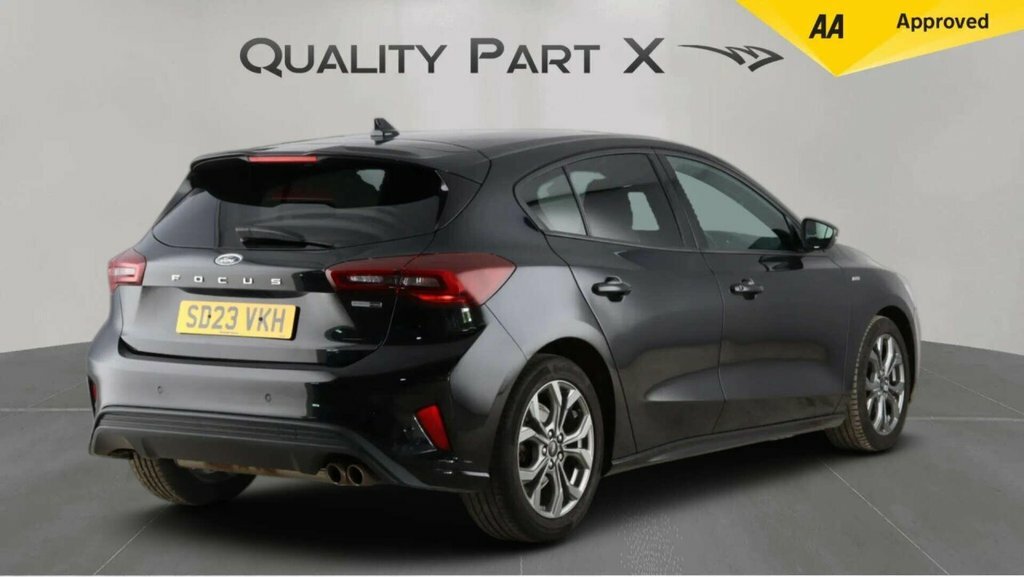 Ford Focus Hatchback SD23VKH Black #5