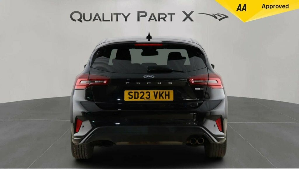 Ford Focus Hatchback SD23VKH Black #6