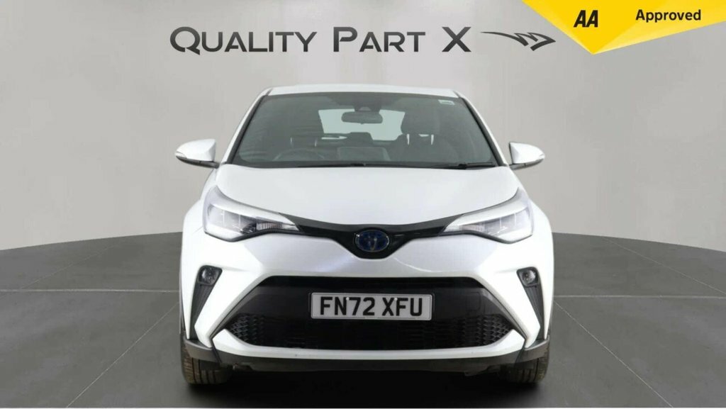 Toyota C-Hr Suv FN72XFU White #2