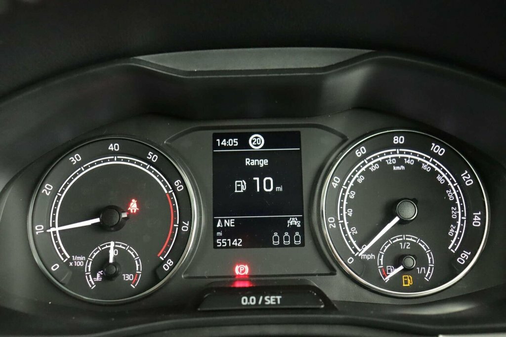 Skoda Kamiq 1.5 Tsi Act Se L Executive Suv Dsg Euro Grey #27