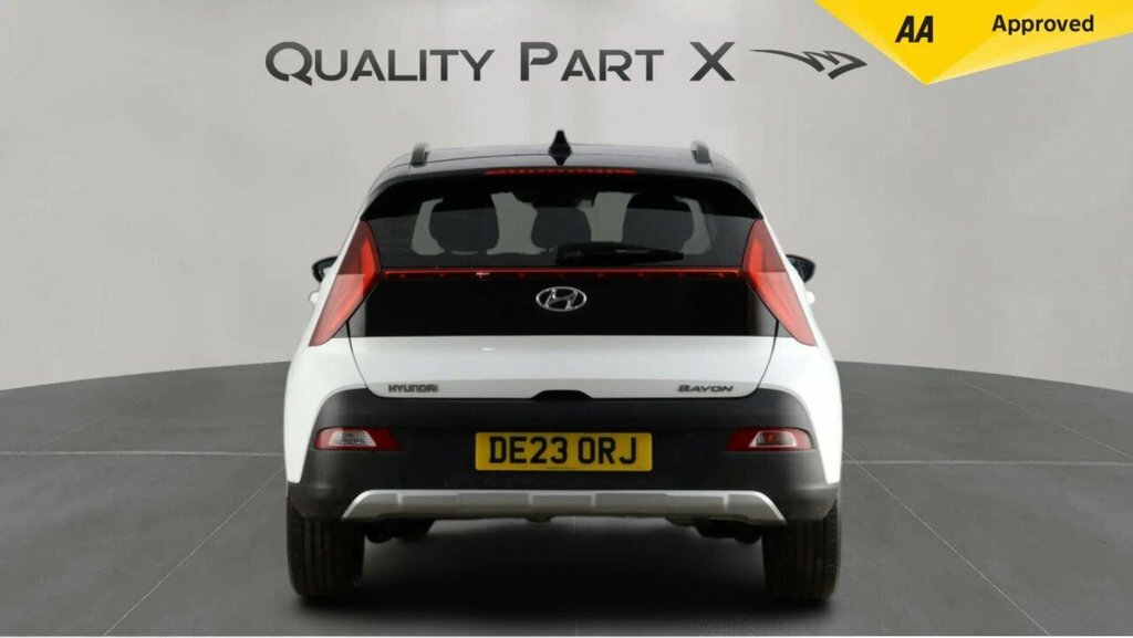 Hyundai Bayon Suv DE23ORJ White #4