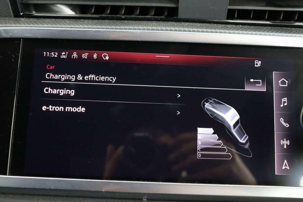 Audi Q3 35 Tfsi Black Edition  #47