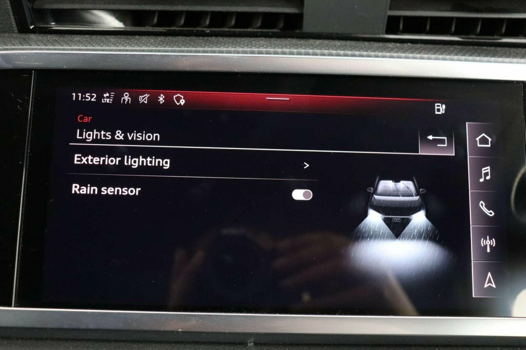 Audi Q3 35 Tfsi Black Edition  #49