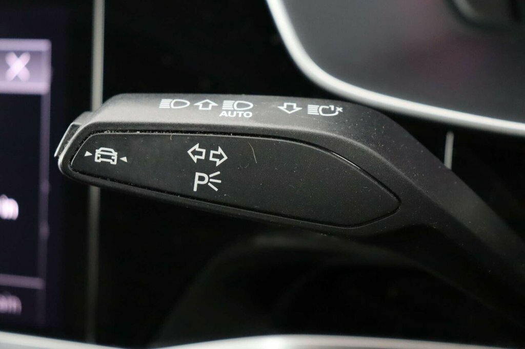 Audi Q3 35 Tfsi Black Edition  #25