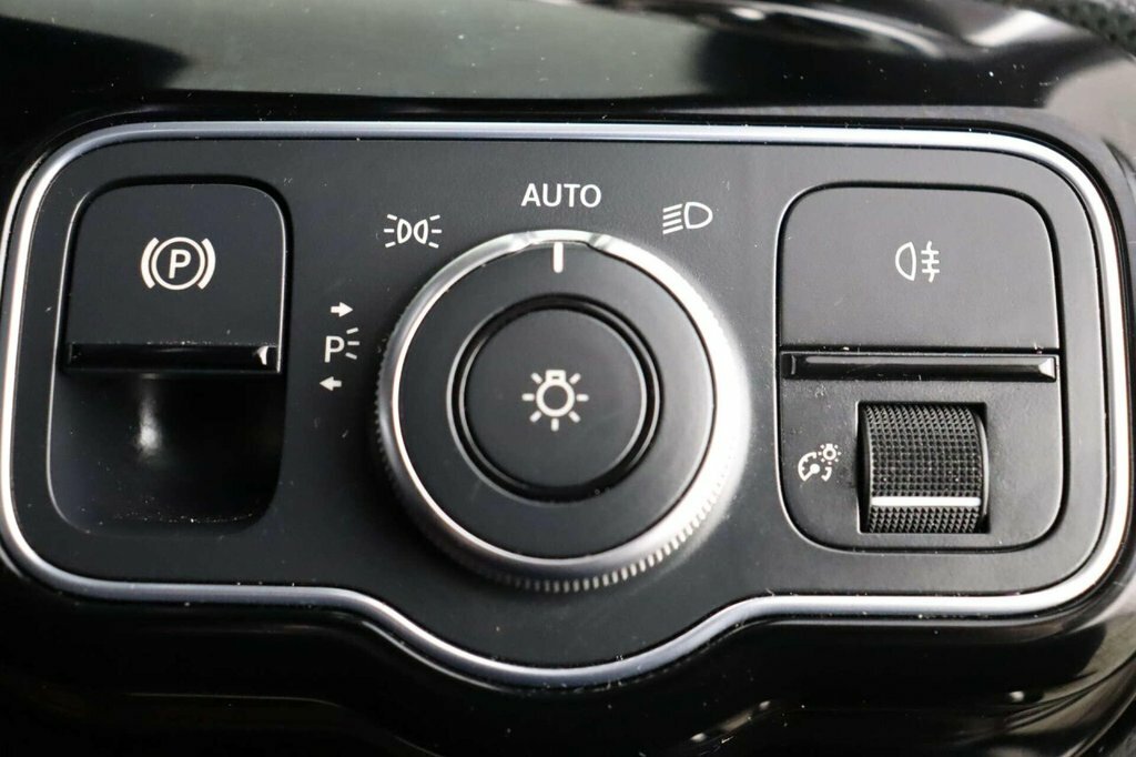 Mercedes-Benz CLA Class Cla 180 Amg Line Tip  #19