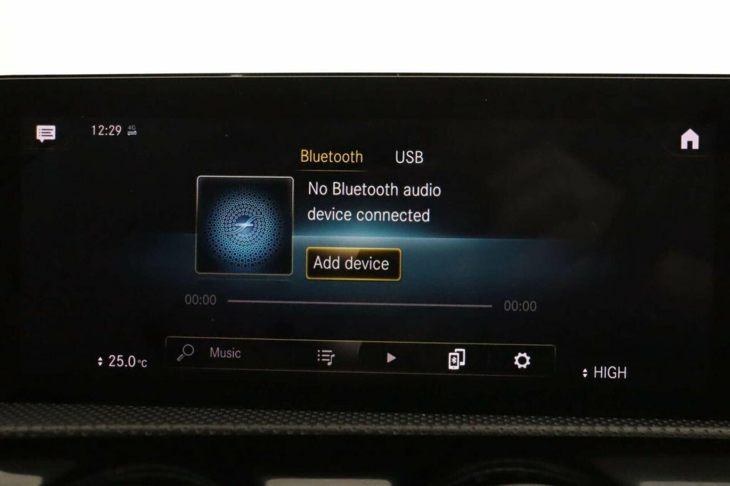 Mercedes-Benz CLA Class Cla 180 Amg Line Tip  #42