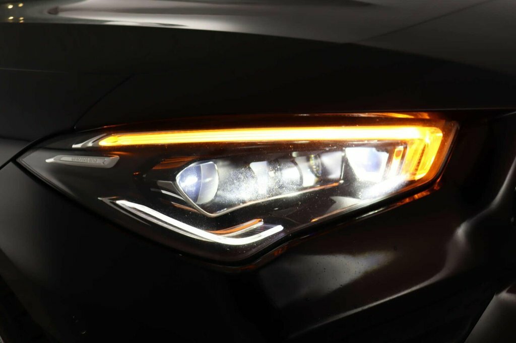 Mercedes-Benz CLA Class Cla 180 Amg Line Tip  #32