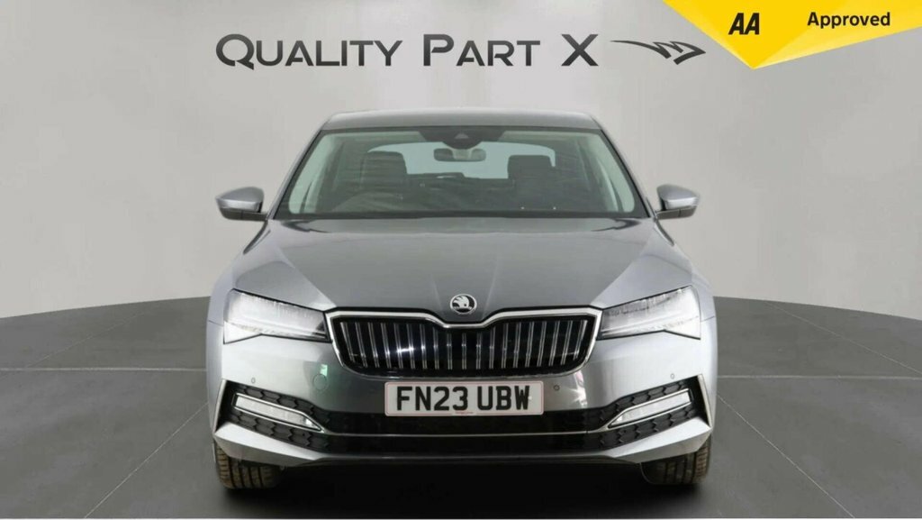 Skoda Superb Hatchback Grey #2