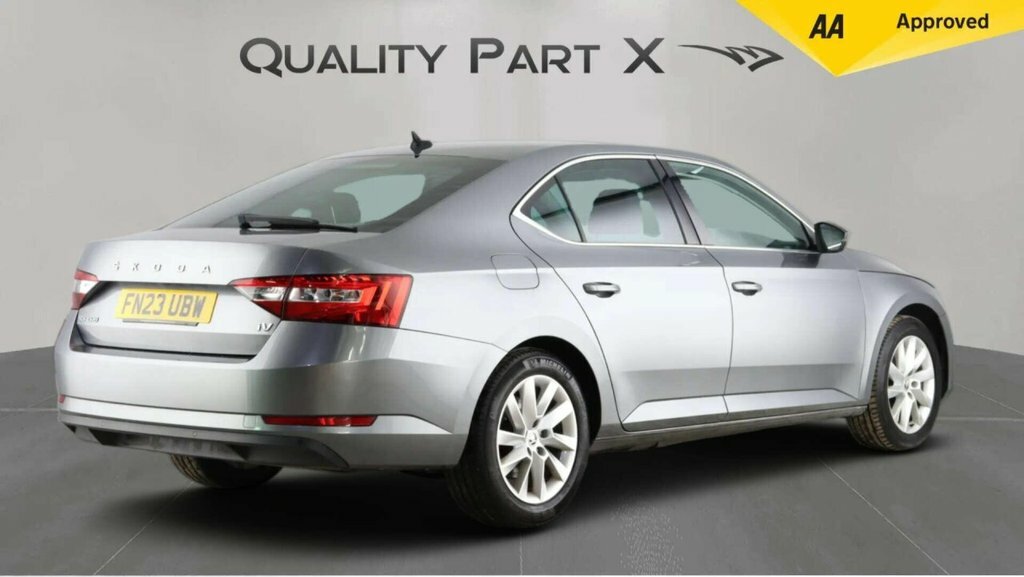 Skoda Superb Hatchback Grey #5