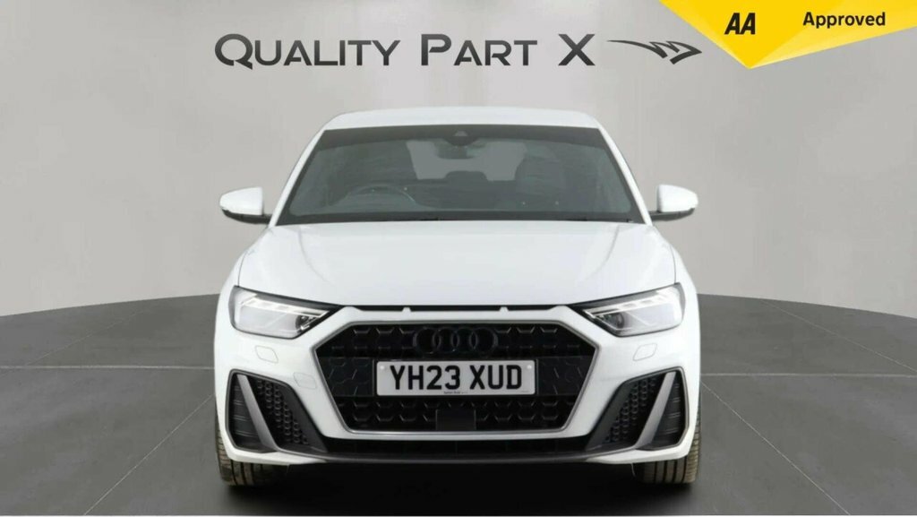 Audi A1 Hatchback YH23XUD White #2