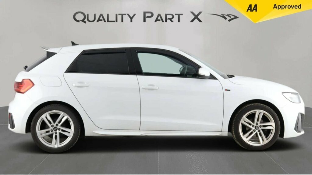 Audi A1 Hatchback YH23XUD White #4
