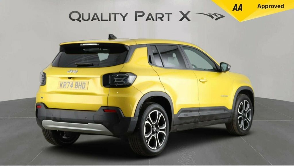 Jeep Avenger Suv Yellow #5