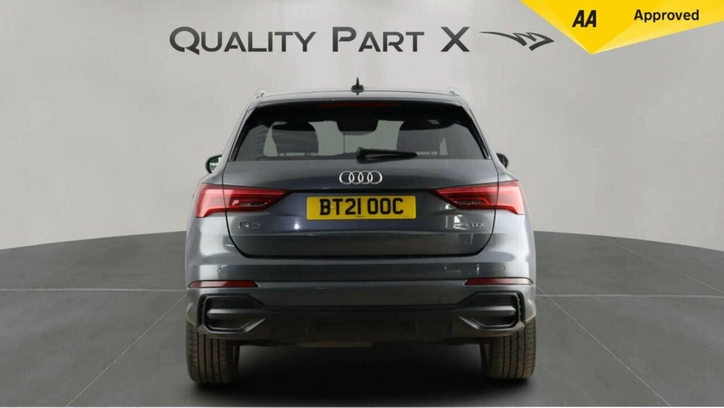 Audi Q3 Suv BT21OOC Grey #6