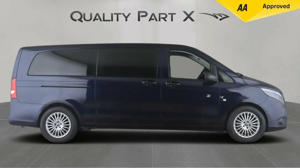Mercedes-Benz eVito Evito Touringer Pro Blue #6