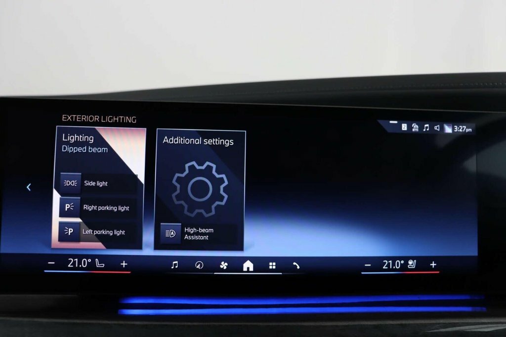 BMW i7 Saloon Black #96