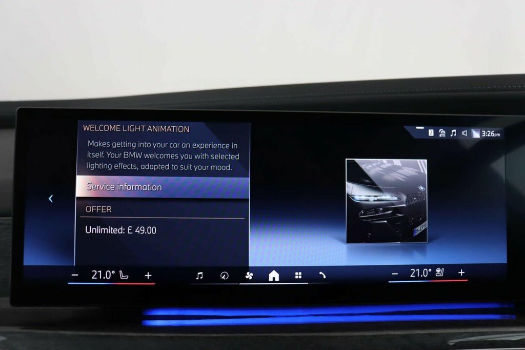 BMW i7 Saloon Black #76