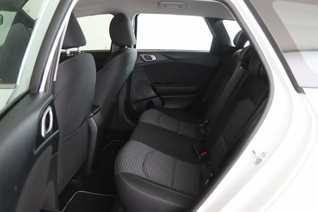 Kia Ceed 2 Silver #11