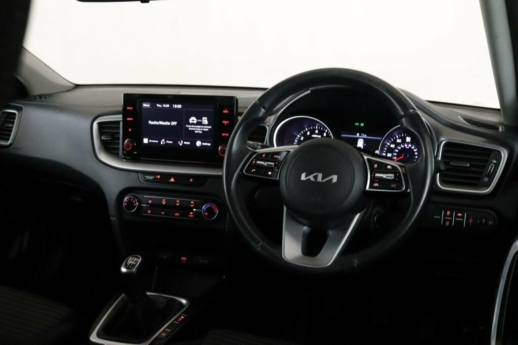 Kia Ceed 2 Silver #13