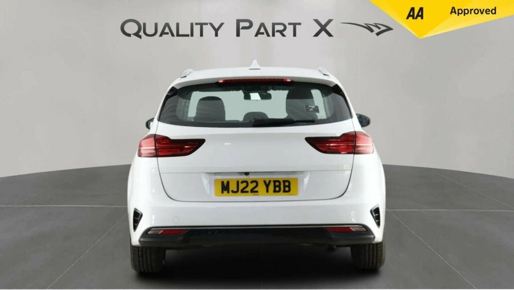 Kia Ceed Estate MJ22YBB White #6