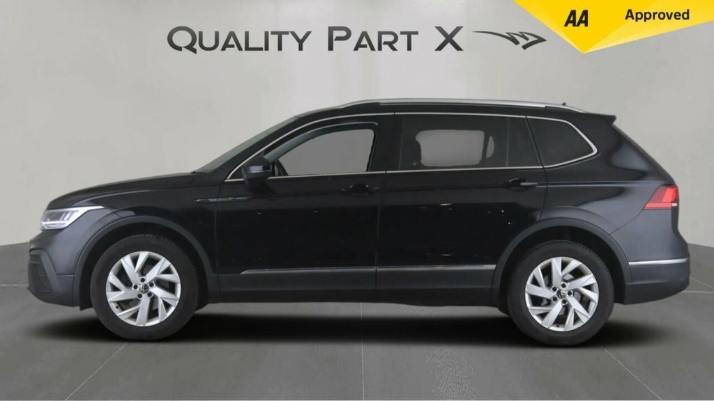 Volkswagen Tiguan Allspace Suv Black #3