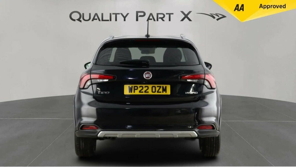 Fiat Tipo Hatchback Black #6