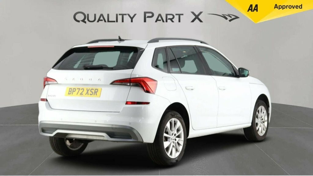 Skoda Kamiq Suv BP72XSR White #5