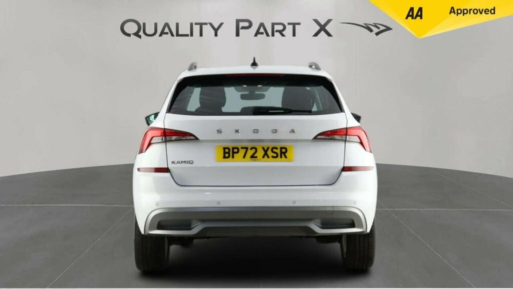 Skoda Kamiq Suv BP72XSR White #6