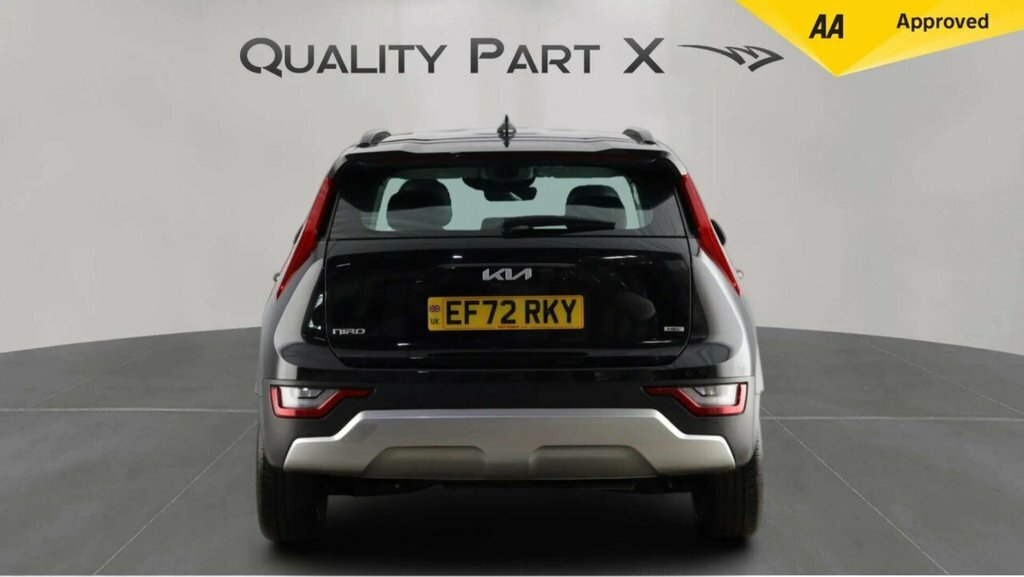 Kia Niro Suv EF72RKY Black #6