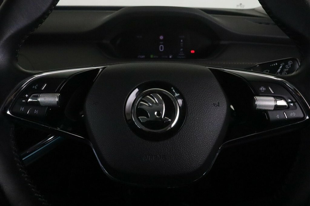 Skoda ENYAQ 80 Grey #18