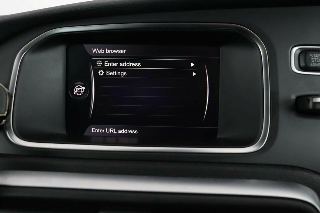 Volvo V40 2.0 D3 Inscription Edition Hatchback Silver #38