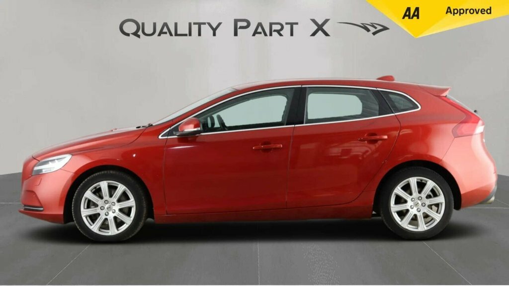 Volvo V40 2.0 D3 Inscription Edition Hatchback Silver #8