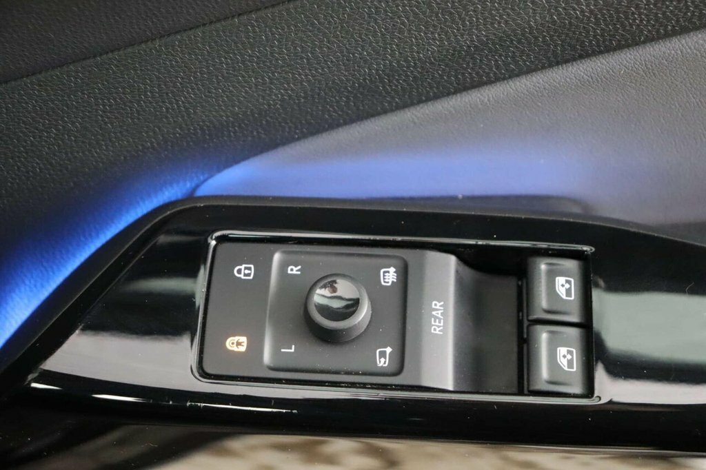 Volkswagen ID.4 Pro Performance 77Kwh Life White #19