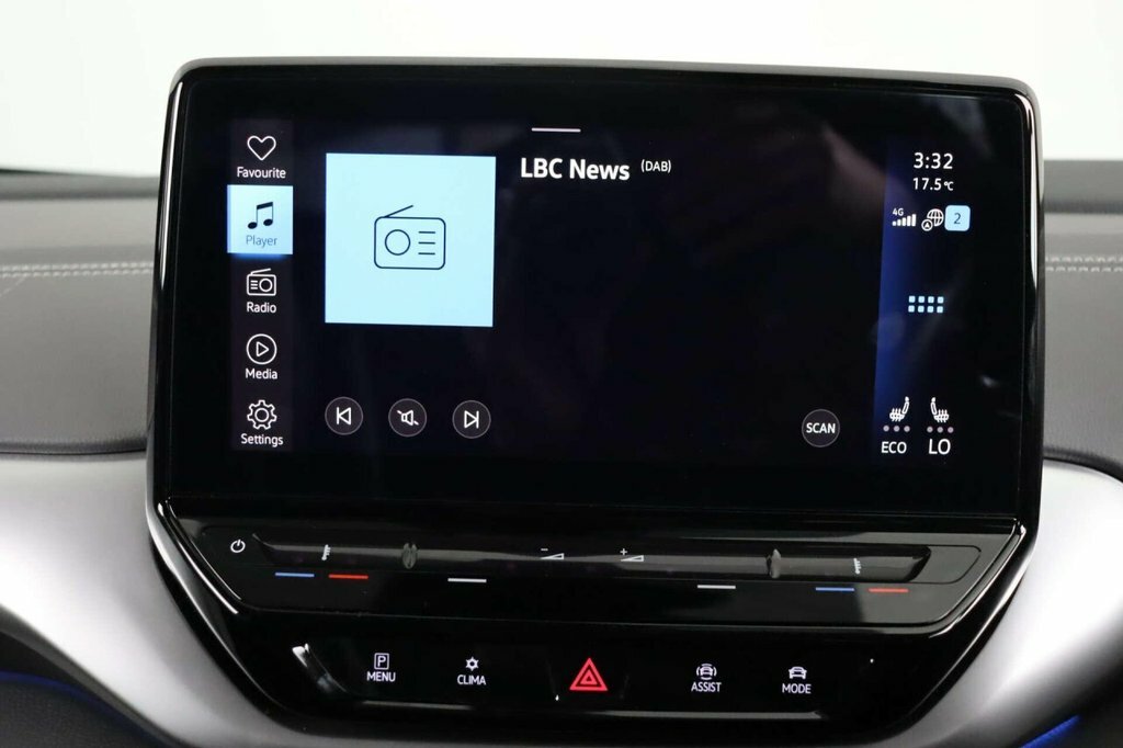 Volkswagen ID.4 Pro Performance 77Kwh Life White #32