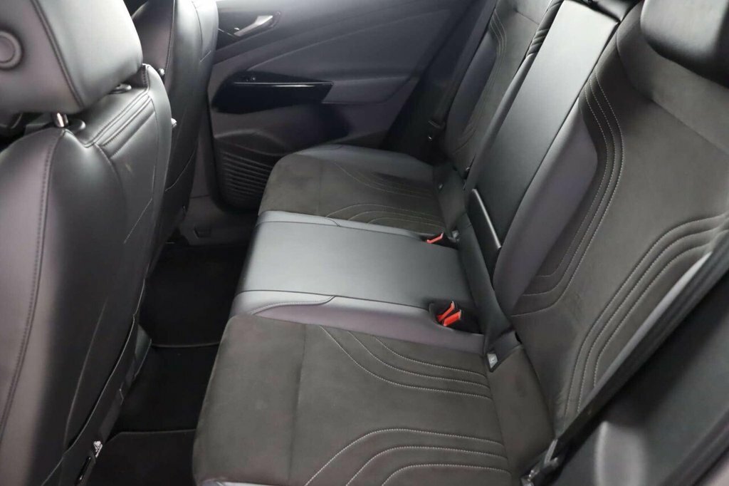 Volkswagen ID.4 Pro Performance 77Kwh Life White #16