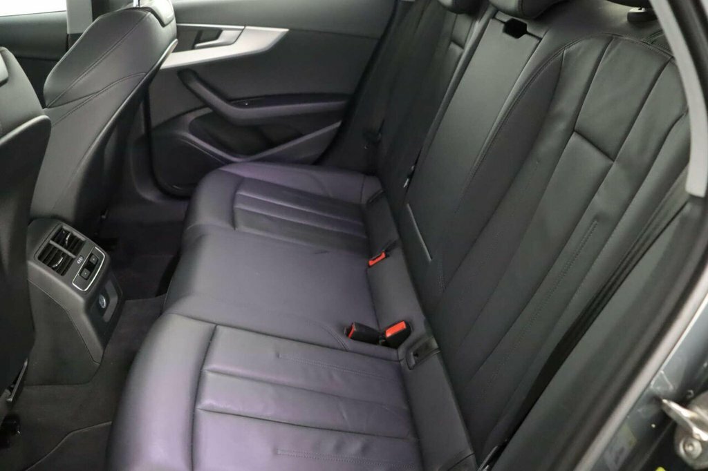Audi A4 Black Edition 40 Tdi Quattro 204 Ps S Tronic Black #14