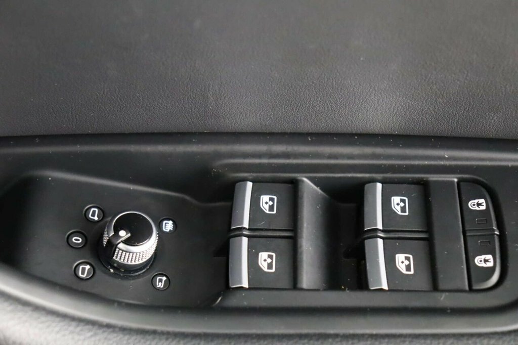 Audi A4 Black Edition 40 Tdi Quattro 204 Ps S Tronic Black #18