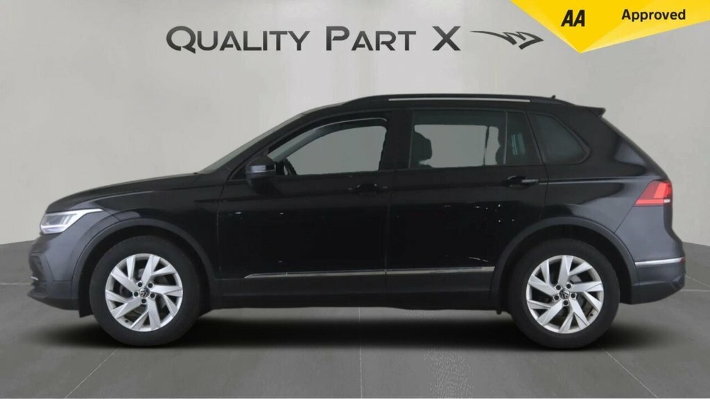 Volkswagen Tiguan 1.5L Life NG21FPK Black #3