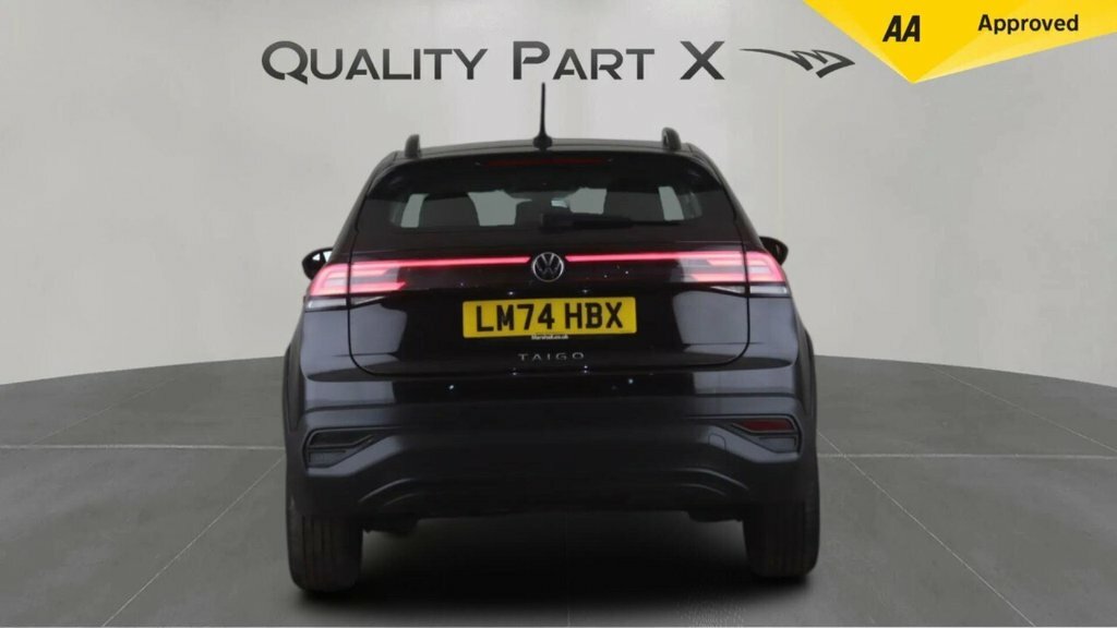 Volkswagen Taigo Suv LM74HBX Black #6