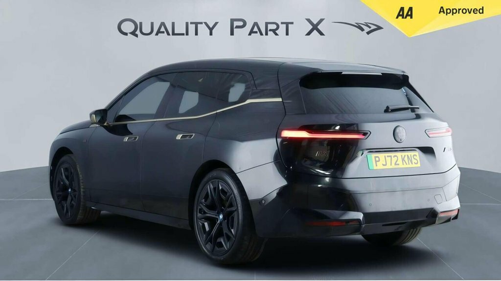 BMW iX Suv Black #6
