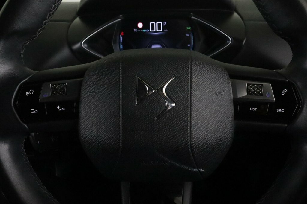 DS DS 3 Crossback Crossback 1.5 Bluehdi 110 Bastille Blue #18