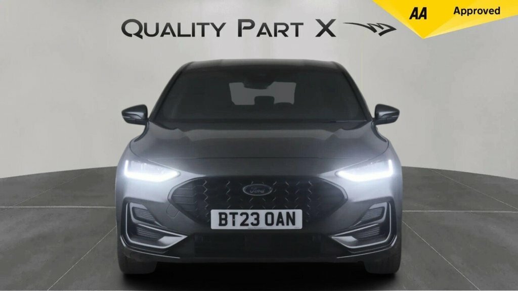 Ford Focus Hatchback BT23OAN Grey #2
