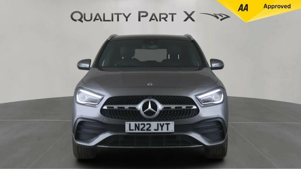 Mercedes-Benz GLA Class Suv LN22JYT Grey #2