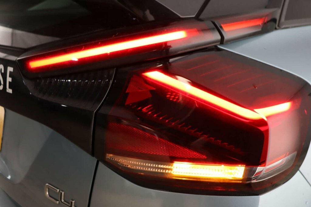 Citroen C4 1.2 Puretech 130 Shine Brown #23