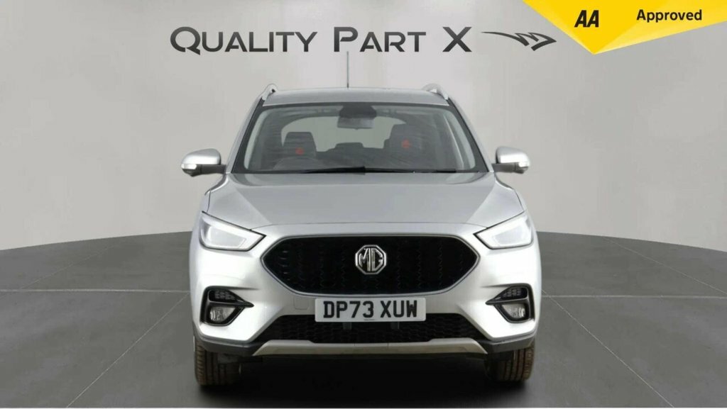 MG ZS Suv DP73XUW Silver #2