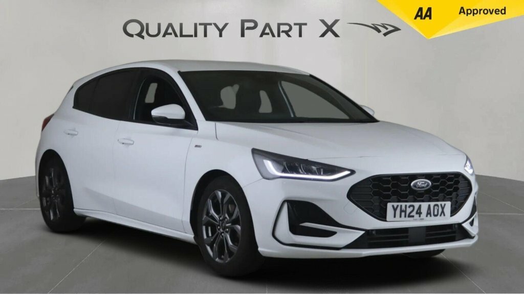 Ford Focus Hatchback White