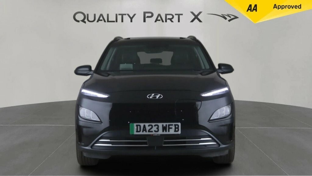 Hyundai Kona Suv DA23WFB Black #2