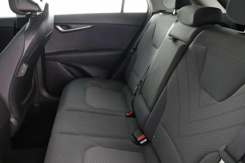 Kia Niro 1.6 Gdi Phev 2 Dct Red #16